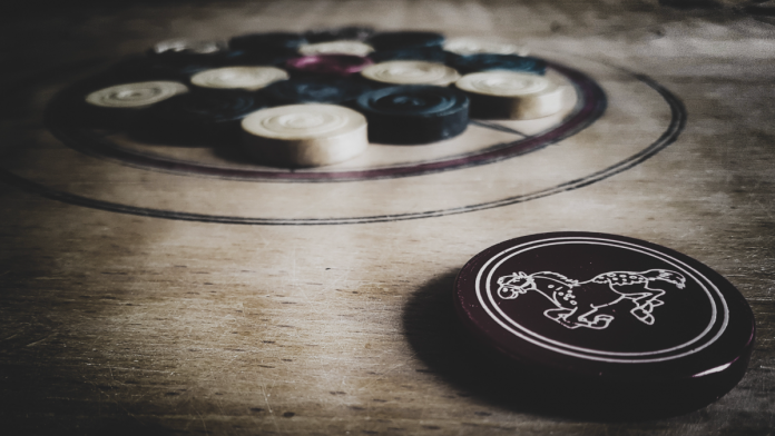 Carrom Board Game